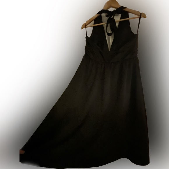 Black satin halter dress - Picture 2 of 16